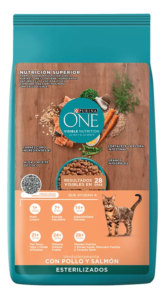 Alimento para Gatos Purina One Esterilizados Pollo y Salmón x6Kg